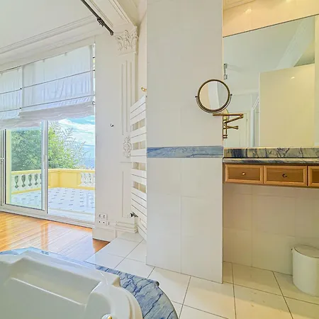 Mont Boron - Wifi, Ac, 4 Pers, Piscine, Parking * 尼斯